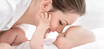 世界母乳育児週間 - 帰ってきたスーパーベイビーズ！ 