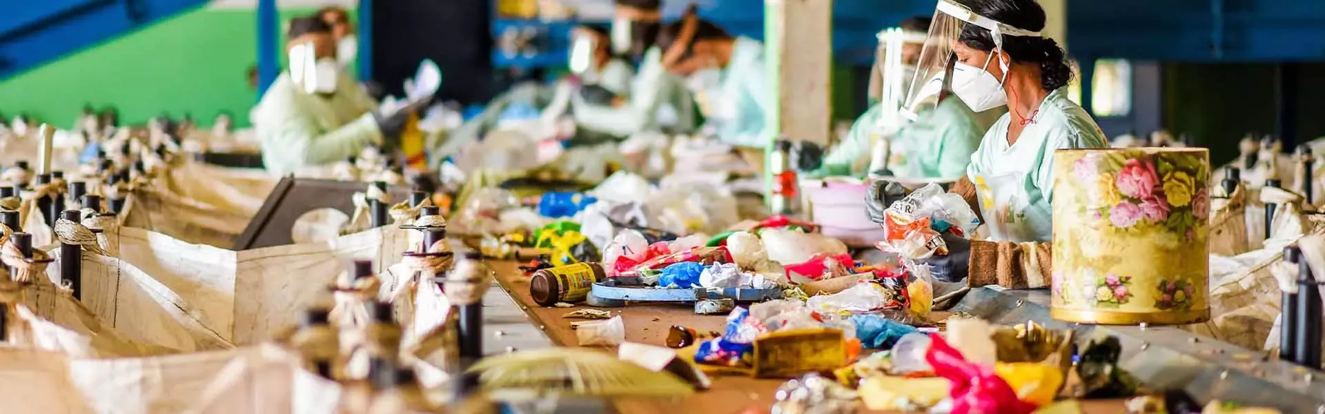 sustainability-waste-plastic-artical-header-fw